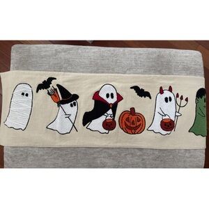 Isaac Mizrahi Ghost Table Runner